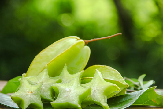 *IN SEASON* Organic Green Star Fruit | 1 pound | Thermal packaging protection