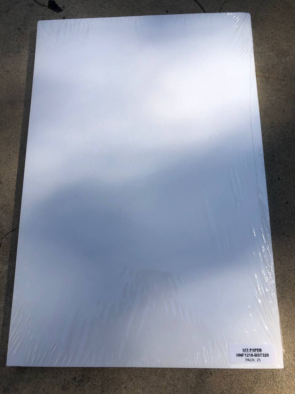 100% Hemp Cardstock - 12 x 18 Gmund Hanf Best 118lb Cover, 25 Pack