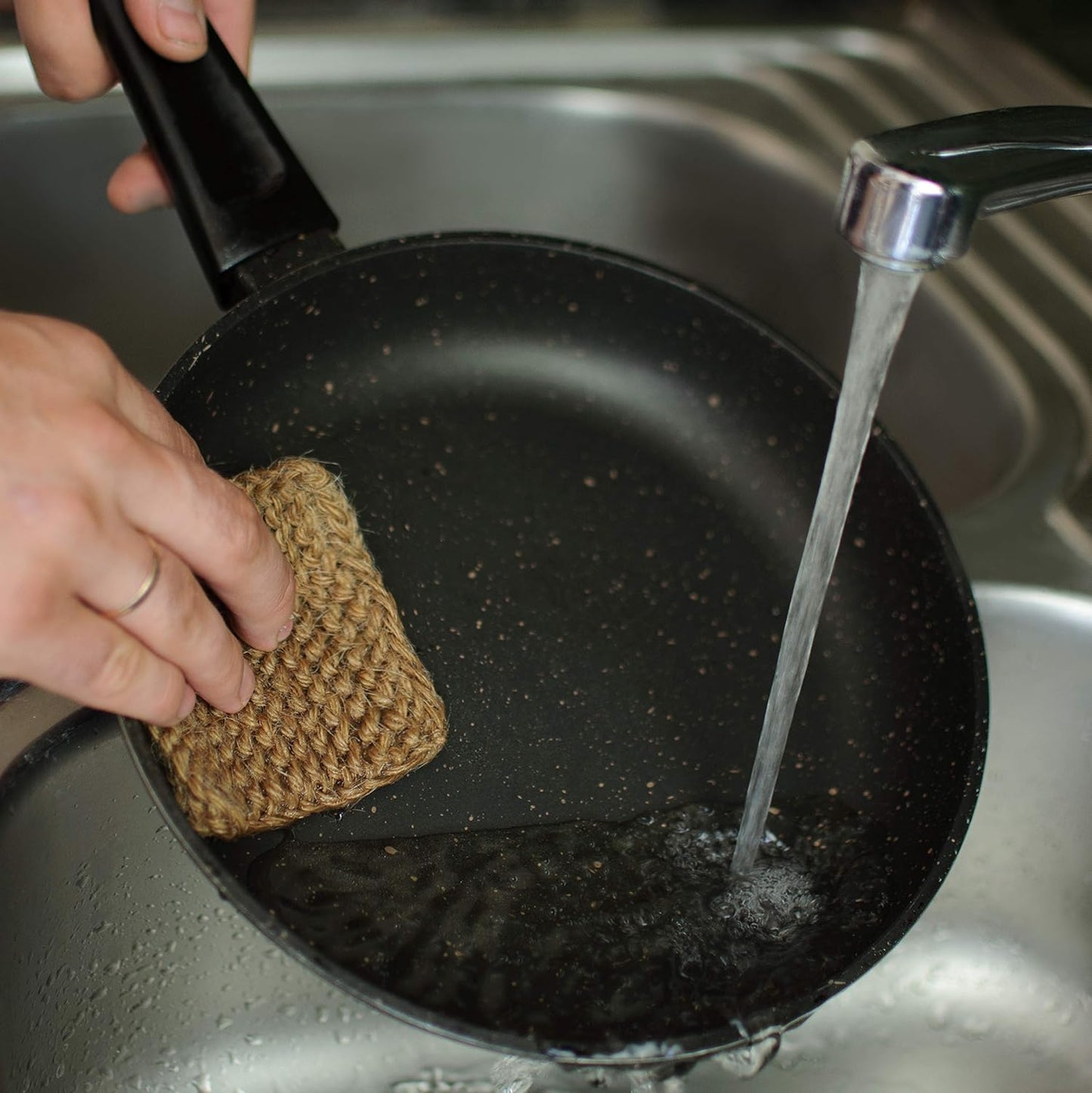 Natural Hemp Sponge for Dishes - Biodegradable Scrubber for dishwashing -Organic Reusable Unsponges Hand Knitted- Eco Friendly 100%-Compostable 1ct